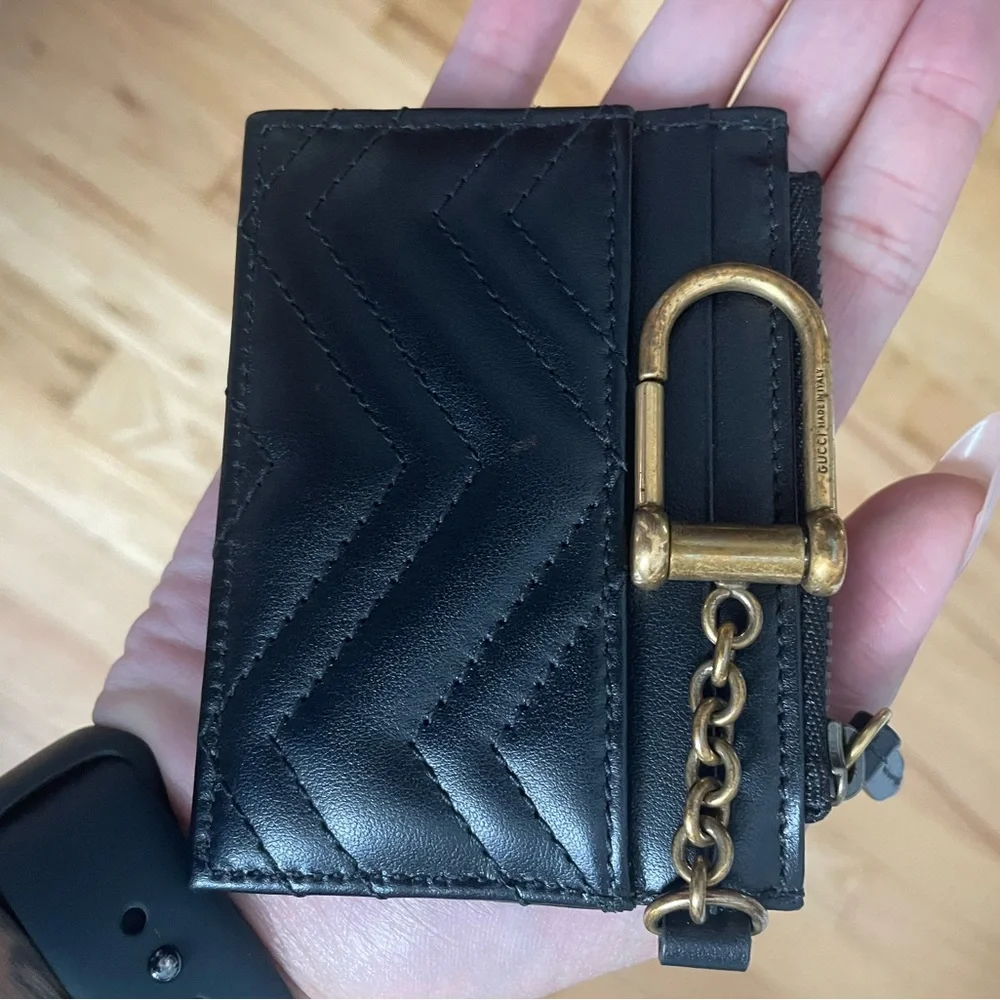 Gucci Black and Gold Card & Coin Holder - Picture 2 of 6